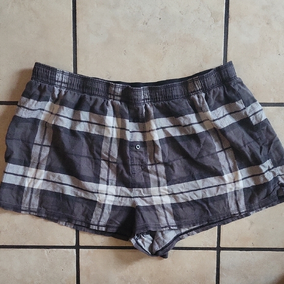 Set of Two Womens Boxer Sleep Shorts - Plaid and Tie-Dye - Picture 5 of 7